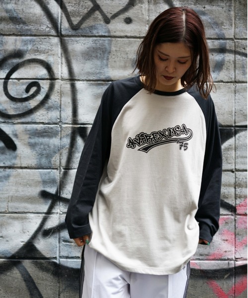 AVIREX（アヴィレックス）の「【直営店限定】AVIREX USA75 RAGLAN L/S T-SHIRT/ ラグラン長袖ティーシャツ（Tシャツ/カットソー・レディース・ブラック/グリーン/その他5・FREE）」の11枚目の写真