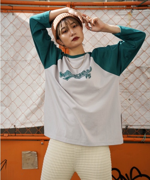 AVIREX（アヴィレックス）の「【直営店限定】AVIREX USA75 RAGLAN L/S T-SHIRT/ ラグラン長袖ティーシャツ（Tシャツ/カットソー・レディース・ブラック/グリーン/その他5・FREE）」の21枚目の写真