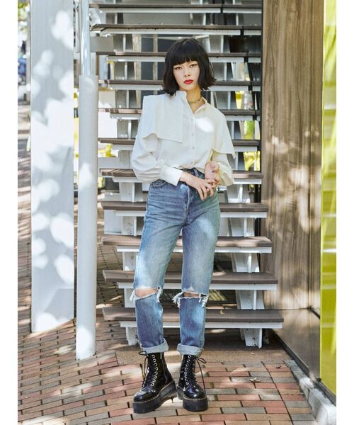 jouetie(ジュエティ)の「ケープブラウス(シャツ/ブラウス・レディース・オフホワイト/ブラック/ブルー・MEDIUM)」の10枚目の写真