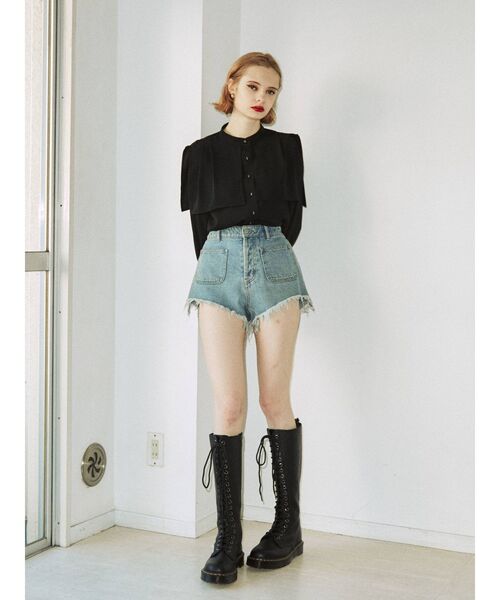 jouetie(ジュエティ)の「ケープブラウス(シャツ/ブラウス・レディース・オフホワイト/ブラック/ブルー・MEDIUM)」の5枚目の写真