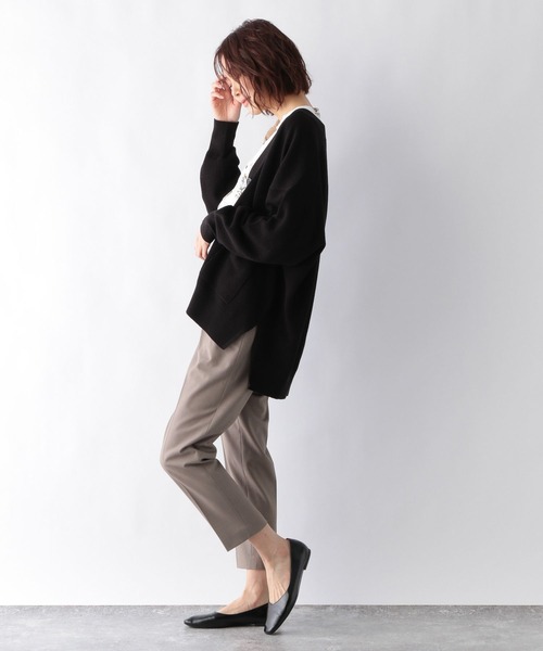 GLOBAL WORK(グローバルワーク)の「洗えるゆるリラックスVカーディガン/262130(カーディガン/ボレロ・レディース・ブラック/レッド/オフホワイト/アイボリー/グリーン系その他・MEDIUM/LARGE)」の13枚目の写真