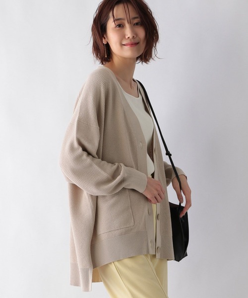 GLOBAL WORK(グローバルワーク)の「洗えるゆるリラックスVカーディガン/262130(カーディガン/ボレロ・レディース・ブラック/レッド/オフホワイト/アイボリー/グリーン系その他・MEDIUM/LARGE)」の16枚目の写真