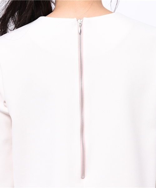 Demi-Luxe BEAMS（デミルクス ビームス）の「Demi-Luxe BEAMS / ボンディング クロップド ブラウス（シャツ/ブラウス・レディース・オフホワイト/ブラック・36/38）」の8枚目の写真