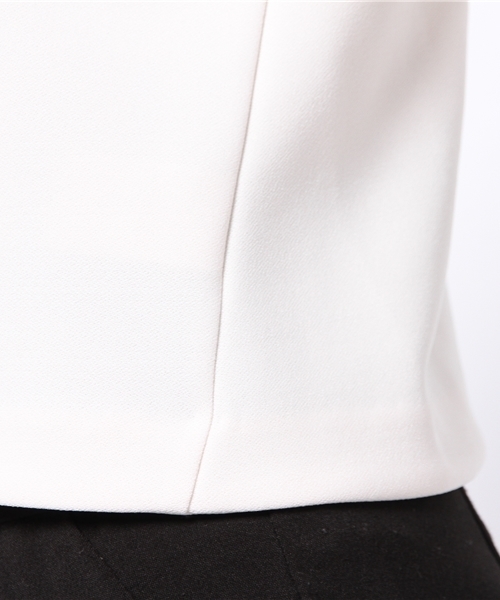 Demi-Luxe BEAMS（デミルクス ビームス）の「Demi-Luxe BEAMS / ボンディング クロップド ブラウス（シャツ/ブラウス・レディース・オフホワイト/ブラック・36/38）」の10枚目の写真