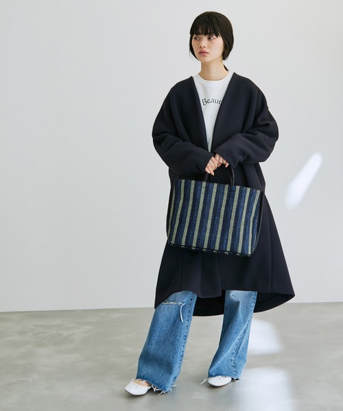 ADAM ET ROPE'(アダムエロペ)の「【A4対応】フェイクレザーコンビトートバッグ(トートバッグ・レディース・ベージュ/ブラック系その他/ブルー系その他4・FREE)」の5枚目の写真