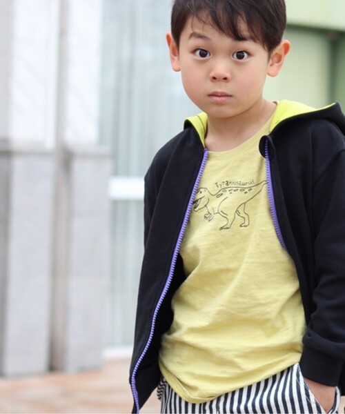 SHOO・LA・RUE（シューラルー）の「◆【100-130cm】スラブ天竺ステッチ刺繍ワイド袖Tシャツ（Tシャツ/カットソー・キッズ・ライトグリーン/レモンイエロー・10/11/12/13）」の16枚目の写真