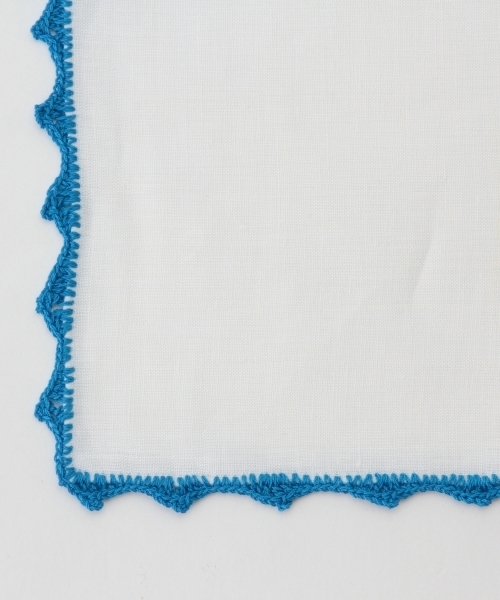 BEAMS F（ビームスエフ）の「MUNGAI / パイピングチーフ（バンダナ/スカーフ・メンズ・ホワイト/ベージュ/ロイヤルブルー/ブルー系その他/ネイビー/その他1/その他2・ONE SIZE）」の16枚目の写真