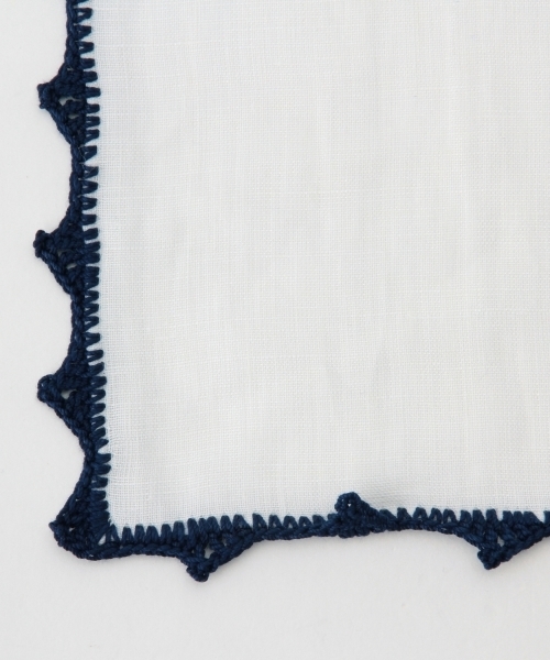 BEAMS F（ビームスエフ）の「MUNGAI / パイピングチーフ（バンダナ/スカーフ・メンズ・ホワイト/ベージュ/ロイヤルブルー/ブルー系その他/ネイビー/その他1/その他2・ONE SIZE）」の10枚目の写真