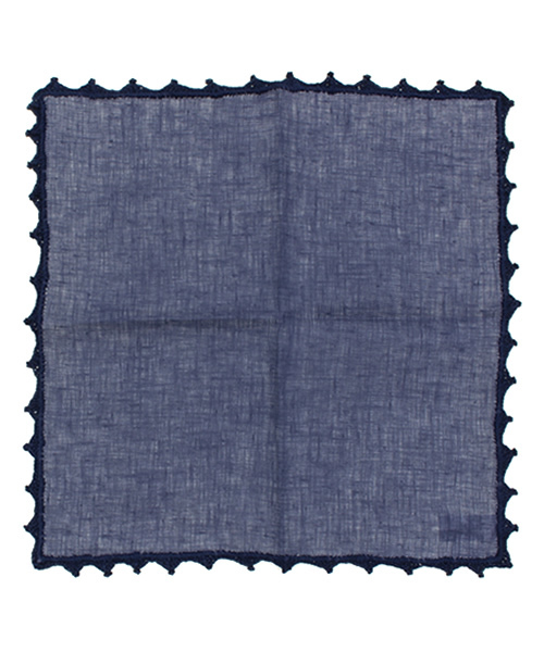 BEAMS F（ビームスエフ）の「MUNGAI / パイピングチーフ（バンダナ/スカーフ・メンズ・ホワイト/ベージュ/ロイヤルブルー/ブルー系その他/ネイビー/その他1/その他2・ONE SIZE）」の7枚目の写真