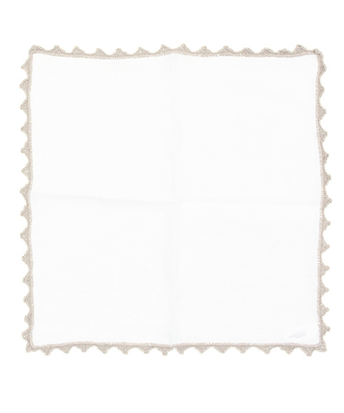 BEAMS F（ビームスエフ）の「MUNGAI / パイピングチーフ（バンダナ/スカーフ・メンズ・ホワイト/ベージュ/ロイヤルブルー/ブルー系その他/ネイビー/その他1/その他2・ONE SIZE）」の2枚目の写真