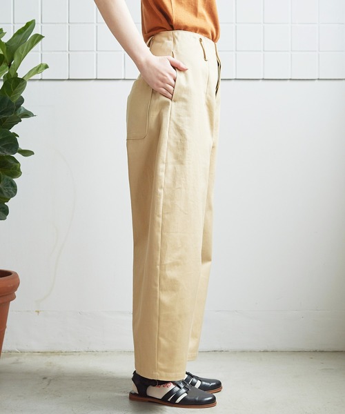 bulle de savon（ビュルデサボン）の「チノ　ポワンパンツ（チノパンツ・レディース・ベージュ/ホワイト/ブラック・FREE）」の12枚目の写真