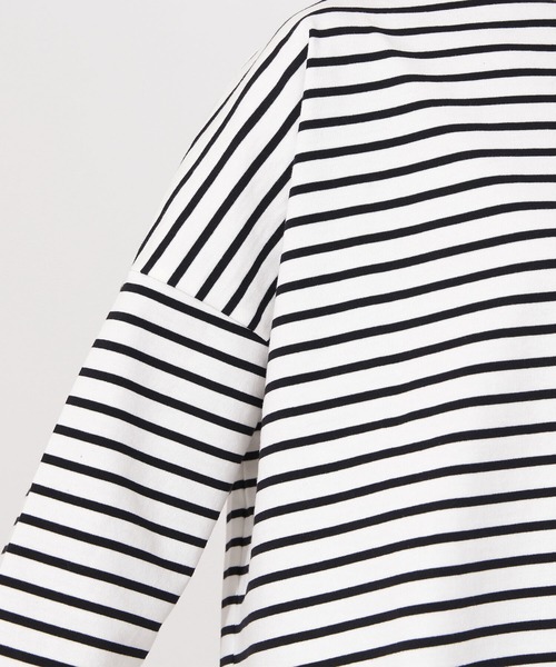 NATURAL BEAUTY BASIC(ナチュラルビューティーベーシック)の「オーガニックコットンテントラインボーダーカットソー(Tシャツ/カットソー・レディース・ブラック系その他/レッド系その他/グリーン系その他・MEDIUM)」の13枚目の写真