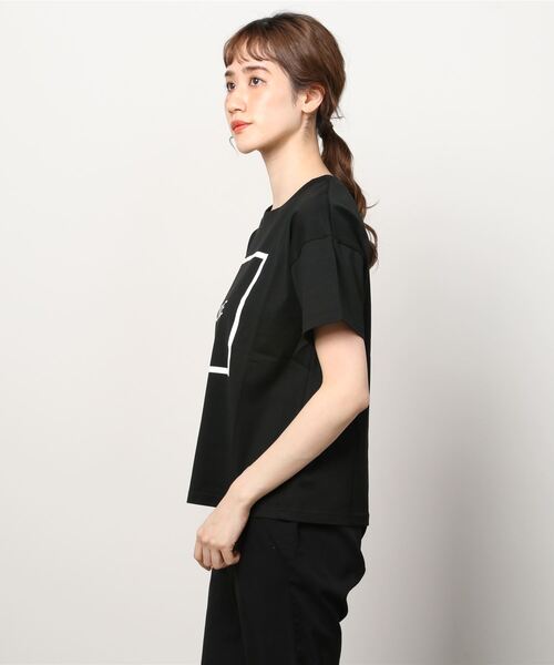 EACH.(イーチ)の「EACH サークルプリントTシャツ(Tシャツ/カットソー・レディース・ブラック/ホワイト/パープル/グリーン・FREE)」の5枚目の写真