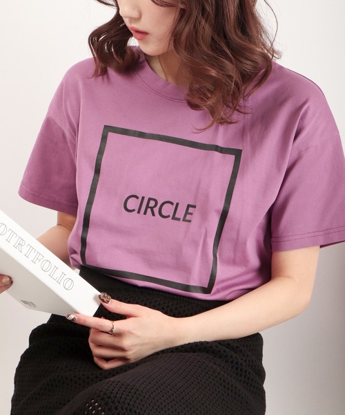 EACH.(イーチ)の「EACH サークルプリントTシャツ(Tシャツ/カットソー・レディース・ブラック/ホワイト/パープル/グリーン・FREE)」の4枚目の写真