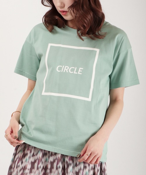 EACH.(イーチ)の「EACH サークルプリントTシャツ(Tシャツ/カットソー・レディース・ブラック/ホワイト/パープル/グリーン・FREE)」の3枚目の写真