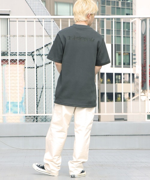 adidas(アディダス)の「adidas/アディダス ORI WAFFLE TEE ワッフルTシャツ(Tシャツ/カットソー・メンズ・ブラウン/アイボリー/チャコール・M/L/O)」の7枚目の写真
