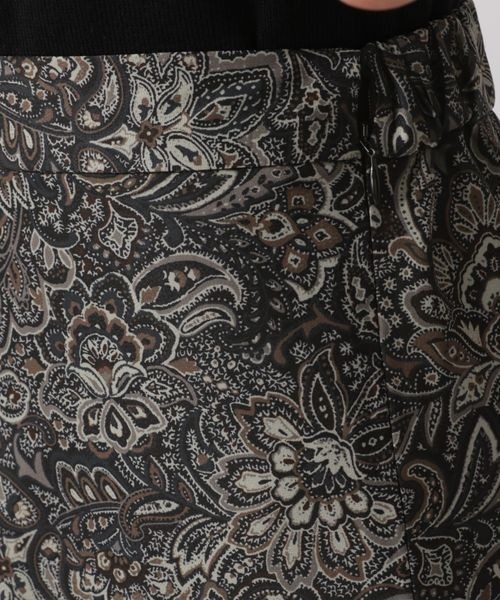 LOWRYS FARM（ローリーズファーム）の「バイアスマーメイドスカート　275098（スカート・レディース・チャコールグレー/ブラウン/ブラック・FREE）」の8枚目の写真