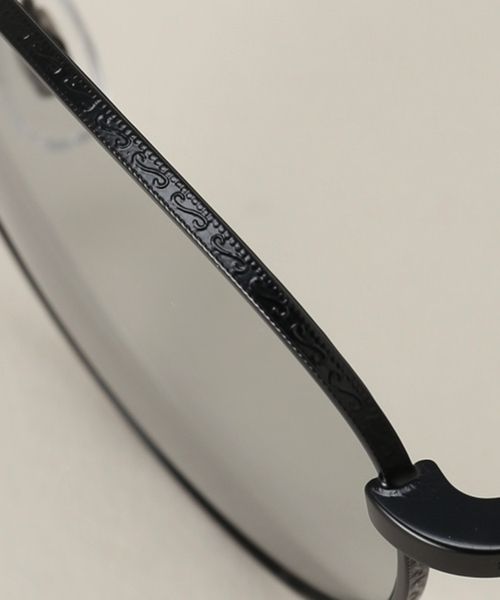 is-ness（イズネス）の「【is-ness / イズネス】IS-NESS MUSIC SUNGLASSES02（サングラス・メンズ・チャコールグレー/ブラック・FREE）」の20枚目の写真