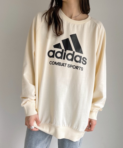 超オーバーサイズ アディダス 刺繍スリーブロゴ NCAA スウェット
