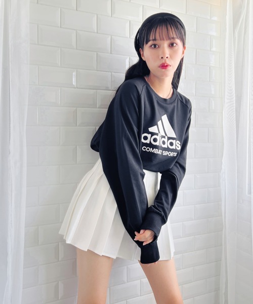adidas(アディダス)の「adidas COMBAT SPORTS(アディダス コンバットスポーツ)/BIGロゴオーバーサイズスウェットプルオーバー /Logo Sweatshirt(スウェット・レディース・ブラック/アイボリー/グレー・L/M)」の10枚目の写真