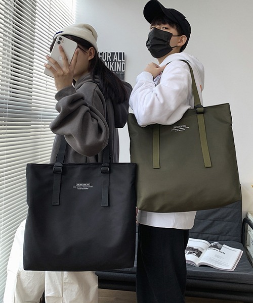 c.u.l（シーユーエル）の「【c.u.l】ユニセックス ナイロンビックトートバック cula373（トートバッグ・レディース・カーキ/ブラック・FREE）」の3枚目の写真