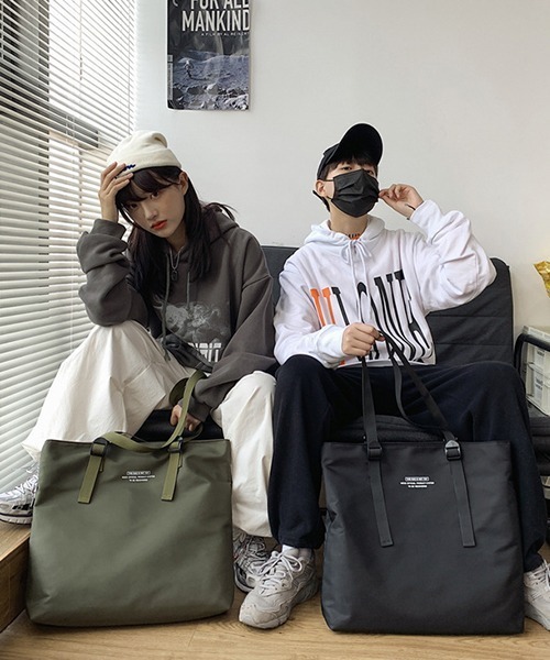 c.u.l（シーユーエル）の「【c.u.l】ユニセックス ナイロンビックトートバック cula373（トートバッグ・レディース・カーキ/ブラック・FREE）」の4枚目の写真