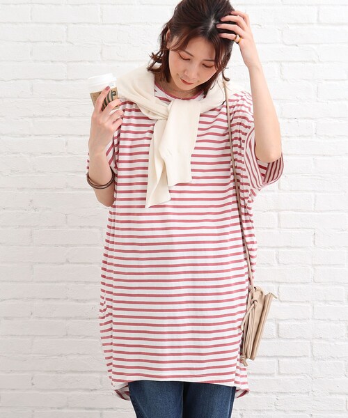 SHOO・LA・RUE(シューラルー)の「◆ビッグドルマンTシャツワンピース(ワンピース・レディース・ブラック/カーキ/ライトパープル/ブラック系2/ピンク系7・00)」の5枚目の写真