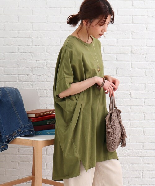 SHOO・LA・RUE(シューラルー)の「◆ビッグドルマンTシャツワンピース(ワンピース・レディース・ブラック/カーキ/ライトパープル/ブラック系2/ピンク系7・00)」の3枚目の写真