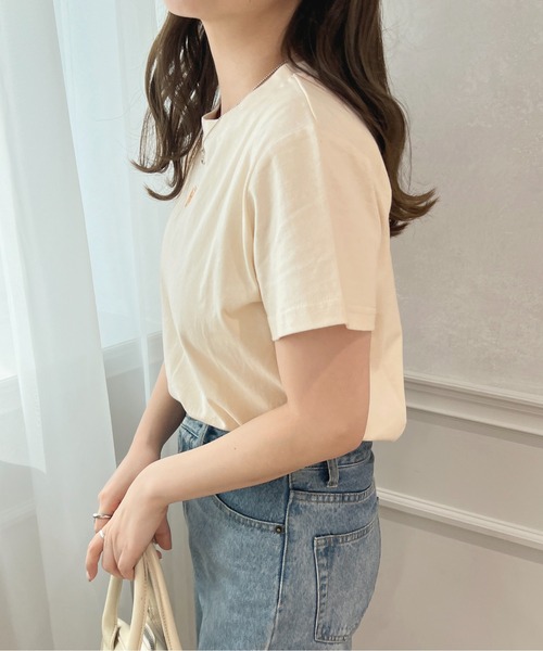 apres jour(アプレジュール)の「ちびロゴ刺繍Tシャツ【ZOZOTOWN限定アイテム】(Tシャツ/カットソー・レディース・ピンク/アイボリー/オフホワイト・フリー/X-LARGE)」の13枚目の写真