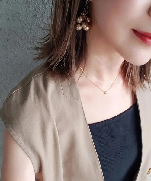 BROTHERHOOD（ブラザーフッド）の「【earyear】イニシャル チャーム ネックレス ゴールド（ネックレス・レディース・B/W/X/G/H/Z/O/P/R/J/V/N/D/F/T/E/Y/U/Q/S/A/C/L/M/I/K・FREE）」の11枚目の写真