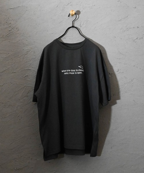 Ritzy（リッツィー）の「10/天竺 EMO NIGHT ブリントTシャツ レディース メンズ（Tシャツ/カットソー・メンズ・チャコール/グリーン/ホワイト/イエロー・LARGE/X-LARGE/MEDIUM）」の19枚目の写真