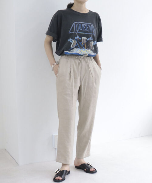 fredy emue（フレディエミュ）の「リネンストレッチテーパードパンツ【サイズ展開あり】（スラックス・レディース・ブラック/ベージュ/カーキ・38/36）」の5枚目の写真