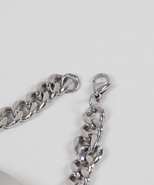 SPINNS（スピンズ）の「プレート付きキヘイチェーンブレスレット（ブレスレット・メンズ・シルバー・ONESIZE）」の2枚目の写真