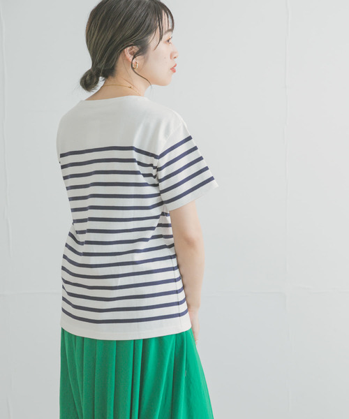 ITEMS URBANRESEARCH（アイテムズ アーバンリサーチ）の「パネルボーダーTシャツ（Tシャツ/カットソー・レディース・ブラック系その他/ベージュ系その他/ブルー系その他・FREE）」の13枚目の写真