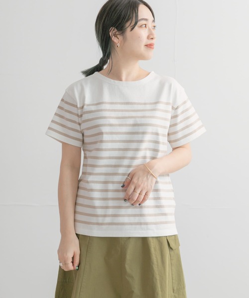 ITEMS URBANRESEARCH（アイテムズ アーバンリサーチ）の「パネルボーダーTシャツ（Tシャツ/カットソー・レディース・ブラック系その他/ベージュ系その他/ブルー系その他・FREE）」の17枚目の写真