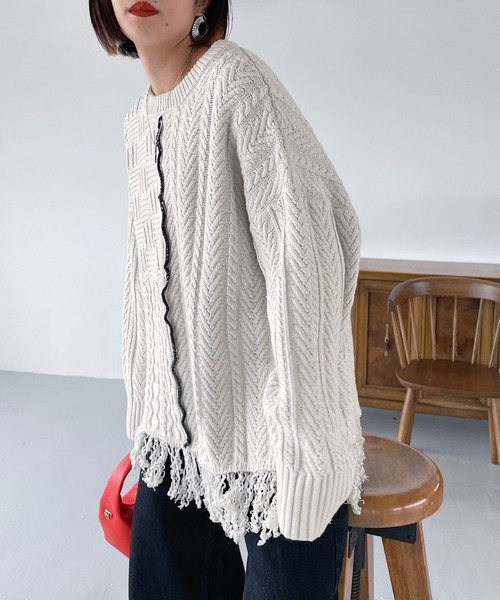 PAGEBOY(ページボーイ)の「MIXケーブルBIGプルオーバー(ニット/セーター・レディース・ブラック/オフホワイト・FREE)」の7枚目の写真