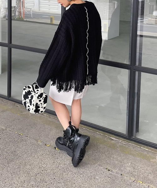 PAGEBOY(ページボーイ)の「MIXケーブルBIGプルオーバー(ニット/セーター・レディース・ブラック/オフホワイト・FREE)」の17枚目の写真