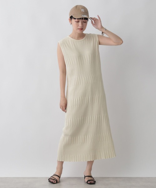 LOWRYS FARM（ローリーズファーム）の「ランダムテレコノースリーブワンピース　352708（ワンピース・レディース・ブラック/ブラウン/オレンジ/アイボリー・FREE）」の6枚目の写真