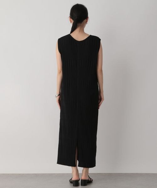 LOWRYS FARM（ローリーズファーム）の「ランダムテレコノースリーブワンピース　352708（ワンピース・レディース・ブラック/ブラウン/オレンジ/アイボリー・FREE）」の13枚目の写真