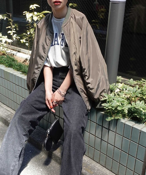 CORNERS(コーナーズ)の「オーバーサイズMA-1(MA-1・レディース・カーキ/アイボリー/ブラック・M/L)」の13枚目の写真