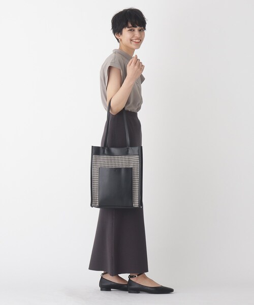 OPAQUE.CLIP（オペークドットクリップ）の「◆3WAYストラップフラットパンプス（パンプス・レディース・オフホワイト/ブラック・02/03）」の14枚目の写真