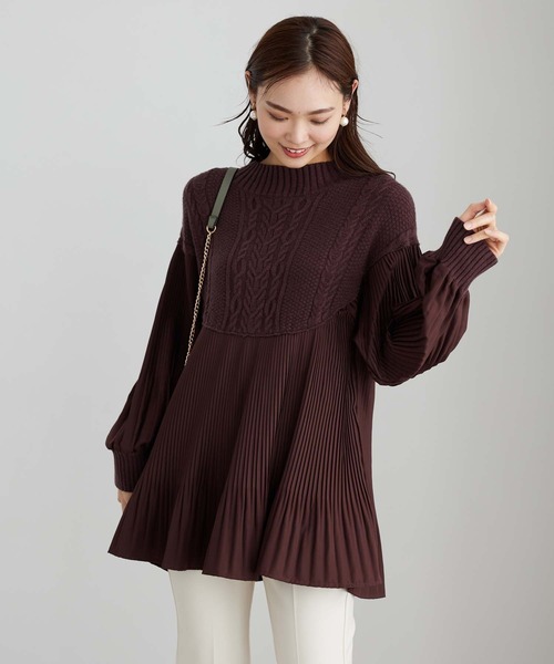 BELLUNA PLUS（ベルーナ）の「ニットプリーツ切替フレアーチュニック（チュニック・レディース・ブラック/ベージュ/ブラック×グレー/ブラウン・MEDIUM/X-LARGE/LARGE）」の20枚目の写真