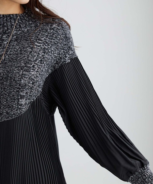 BELLUNA PLUS（ベルーナ）の「ニットプリーツ切替フレアーチュニック（チュニック・レディース・ブラック/ベージュ/ブラック×グレー/ブラウン・MEDIUM/X-LARGE/LARGE）」の22枚目の写真