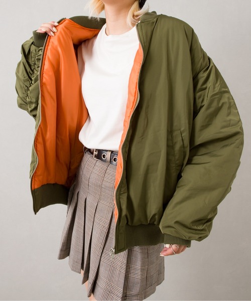 SpRay（スプレイ）の「中綿　ＢＩＧ　ＭＡ１（MA-1・レディース・アイボリー/カーキ/ブラック・FREE）」の18枚目の写真