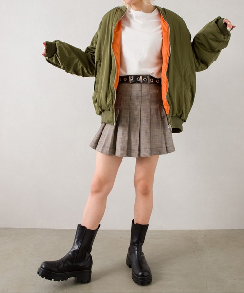 SpRay（スプレイ）の「中綿　ＢＩＧ　ＭＡ１（MA-1・レディース・アイボリー/カーキ/ブラック・FREE）」の8枚目の写真