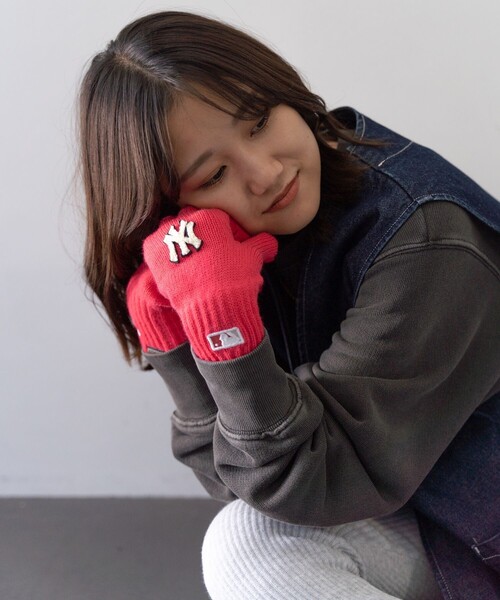 FREAK'S STORE(フリークスストア)の「MLB × FREAK'S STORE/エムエルビー/メジャーリーグベースボール 別注MLB GLOVE/別注エムエルビーグローブ(手袋・レディース・ピンク/オフホワイト/ネイビー・ONE SIZE)」の7枚目の写真