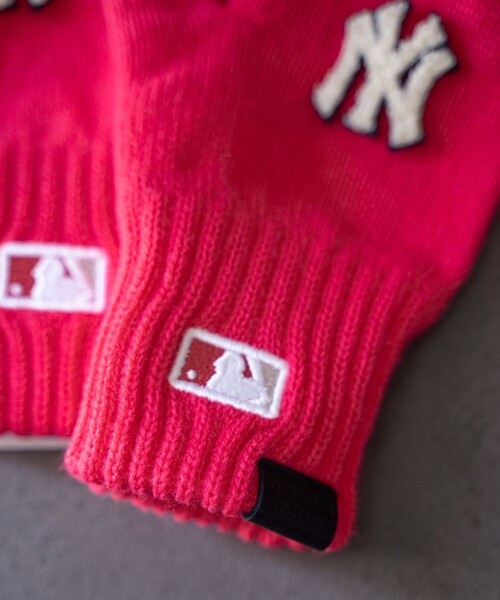 FREAK'S STORE(フリークスストア)の「MLB × FREAK'S STORE/エムエルビー/メジャーリーグベースボール 別注MLB GLOVE/別注エムエルビーグローブ(手袋・レディース・ピンク/オフホワイト/ネイビー・ONE SIZE)」の10枚目の写真