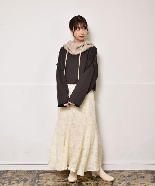 RETRO GIRL（レトロガール）の「肩スリットショートトレーナー（Tシャツ/カットソー・レディース・チャコールグレー/ピンク/グリーン/ナチュラル・FREE）」の12枚目の写真