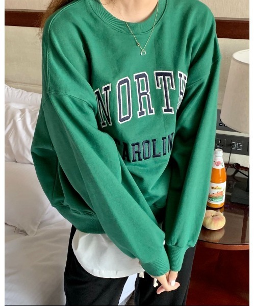 MINS MINIS（ミンスミニス）の「ノースカロリナ刺繍ロゴスウェット（スウェット・レディース・グリーン/アイボリー/ワイン・FREE）」の7枚目の写真