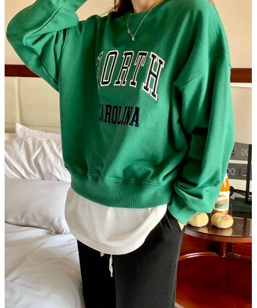 MINS MINIS（ミンスミニス）の「ノースカロリナ刺繍ロゴスウェット（スウェット・レディース・グリーン/アイボリー/ワイン・FREE）」の9枚目の写真